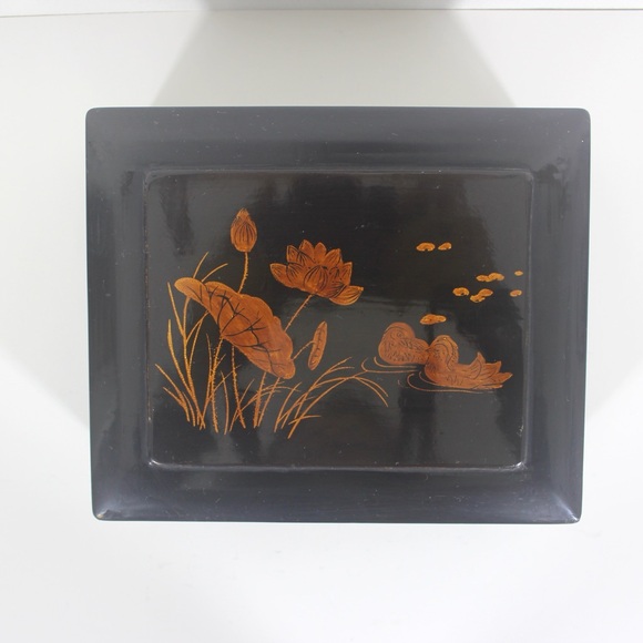 Vintage Black Lacquered Wood Jewelry Box, Lacquerware Japanese Jewellery Storage - Picture 2 of 8